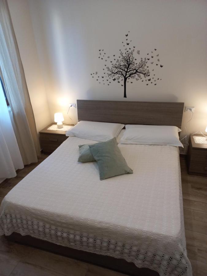 דירות פסקרה La Casa Di Carla מראה חיצוני תמונה